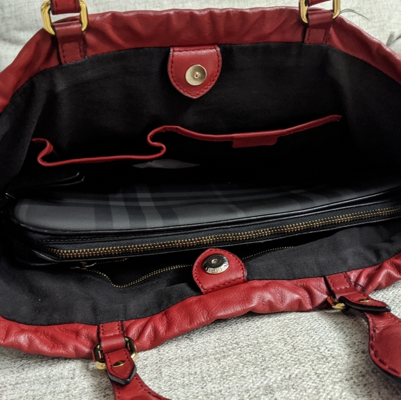 SOLD**Burberry " big Crush" tote bag handbag purse - Picture 6 of 10